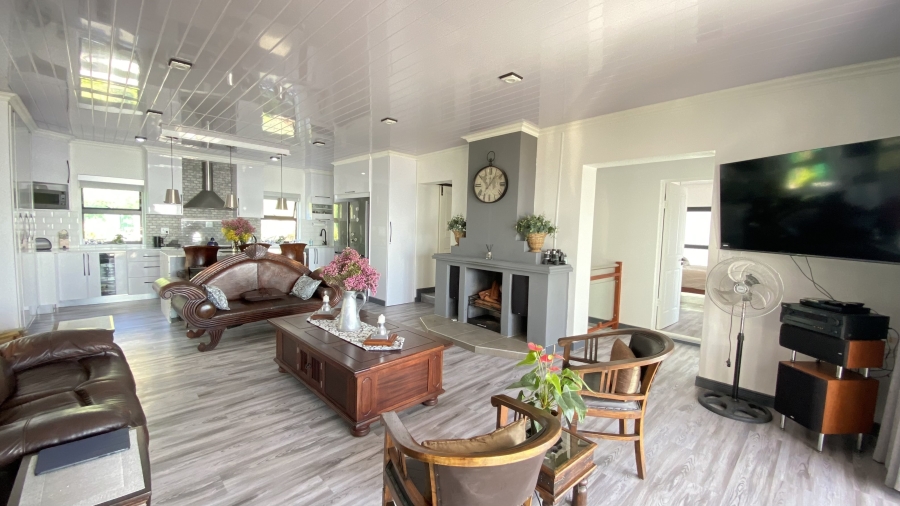 3 Bedroom Property for Sale in Seaforth Western Cape